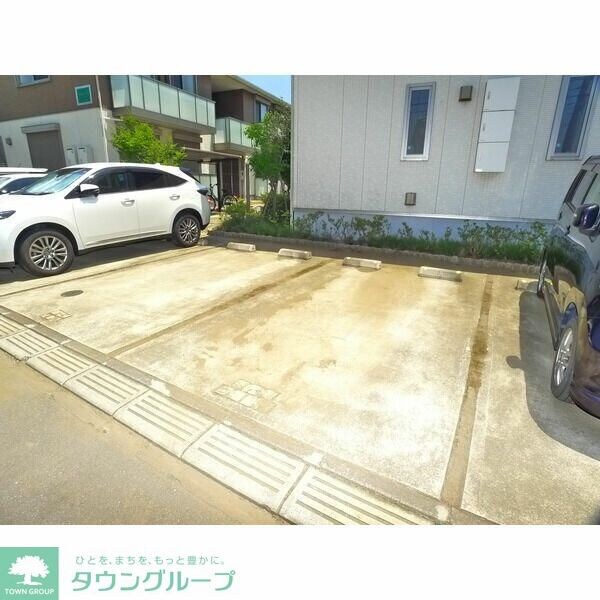 駐車場(お問合せはタウンハウジングまで！※現地待合わせ相談可能)