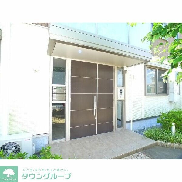 エントランス(お問合せはタウンハウジングまで！※現地待合わせ相談可能)