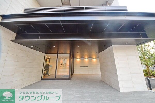 エントランス(お問合せはタウンハウジングまで！※現地待合わせ相談可能)