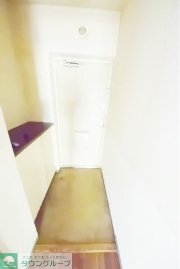 玄関(お部屋探しは【タウンハウジング千葉店】にお任せ下さい♪)