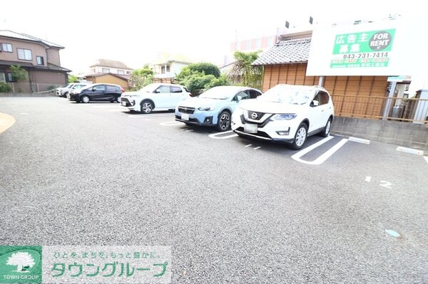 駐車場(お問合せはタウンハウジングまで！※現地待合わせ相談可能)