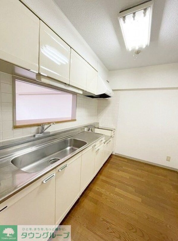 キッチン(お問合せはタウンハウジングまで！※現地待合わせ相談可能)