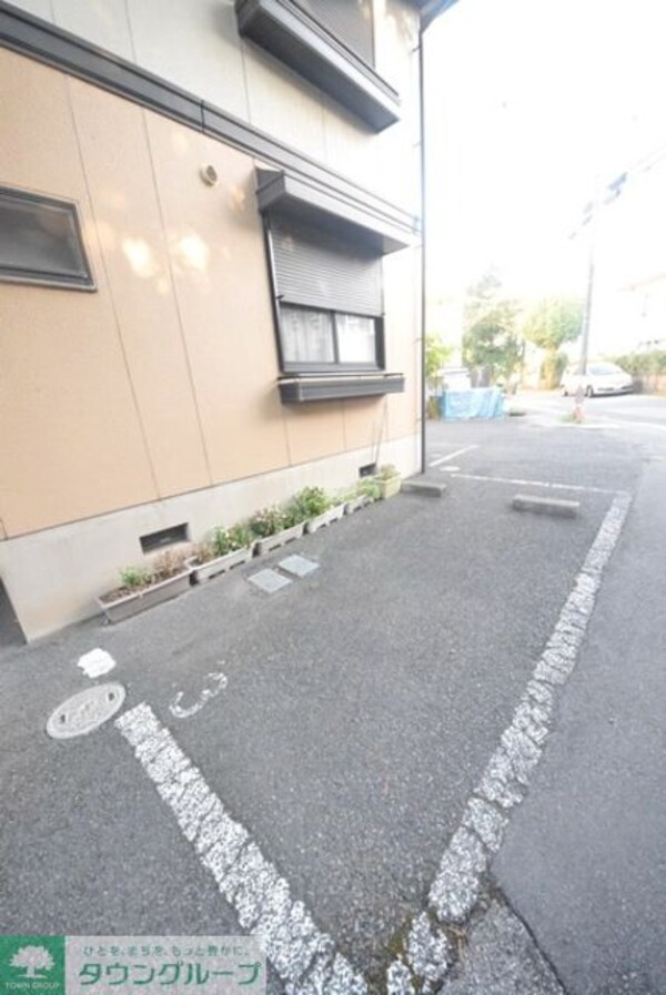 駐車場(お問合せはタウンハウジングまで！※現地待合わせ相談可能)