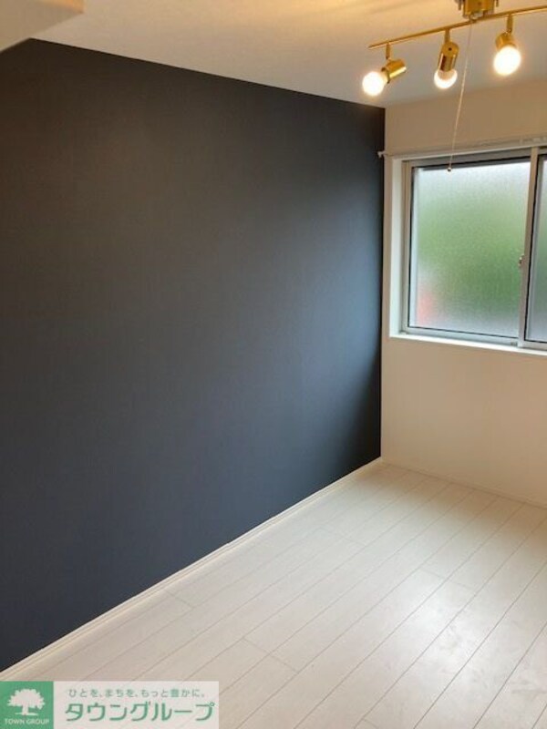 寝室(お問合せはタウンハウジングまで！※現地待合わせ相談可能)