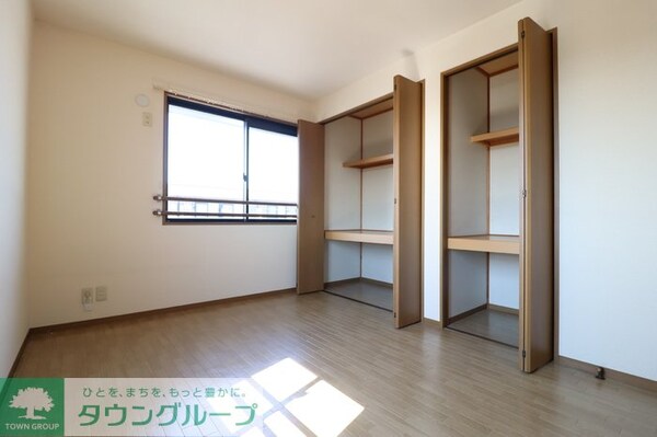 寝室(お問合せはタウンハウジングまで！※現地待合わせ相談可能)