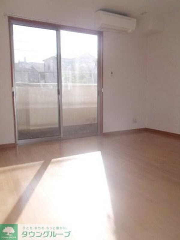 リビング・居室(エアコン付きの居室です)