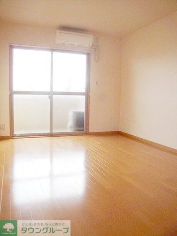 リビング・居室(お問合せはタウンハウジングまで！※現地待合わせ相談可能)