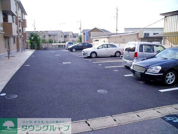 駐車場(お問合せはタウンハウジングまで！※現地待合わせ相談可能)