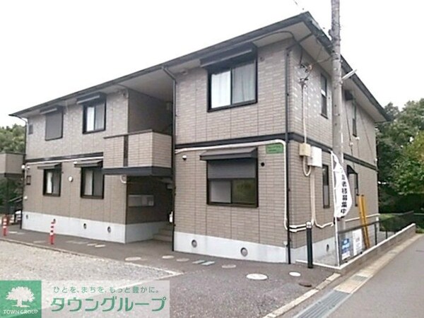 エントランス(お問合せはタウンハウジングまで！※現地待合わせ相談可能)