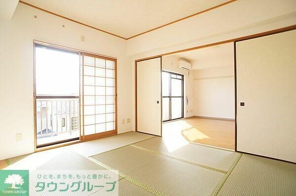 バルコニー(お問合せはタウンハウジングまで！※現地待合わせ相談可能！)