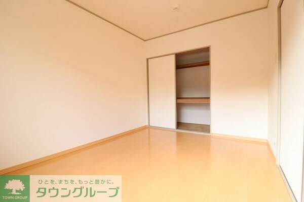 寝室(お問合せはタウンハウジングまで！※現地待合わせ相談可能)