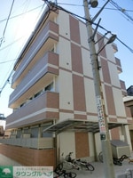 落ち着いた色合いの外観です