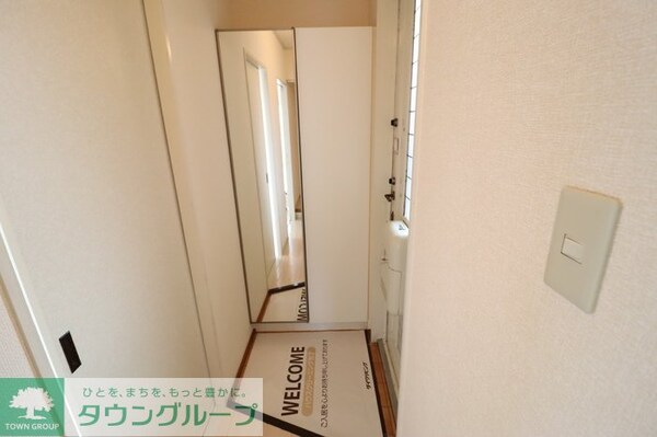 玄関(お問合せはタウンハウジングまで！※現地待合わせ相談可能)