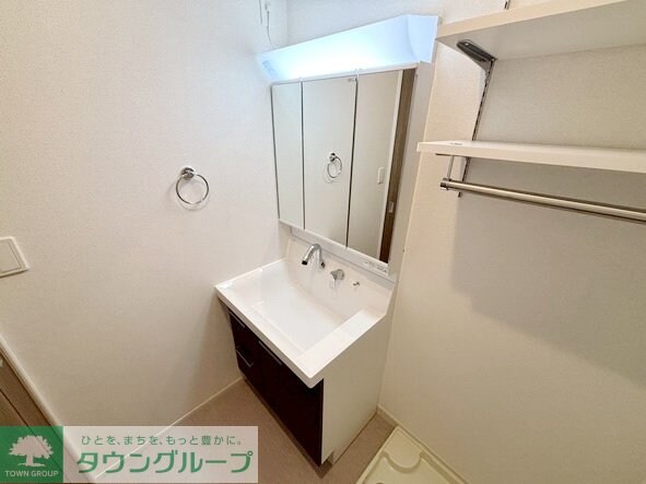 物件内観写真6　(洗面)