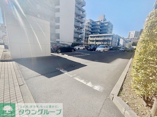 駐車場(駐車場)