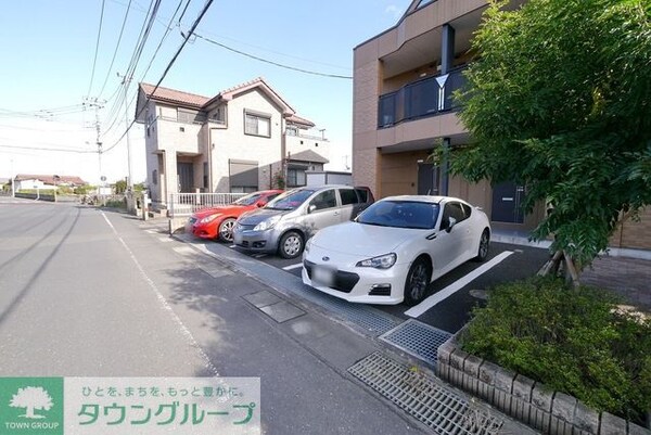駐車場(駐車場)