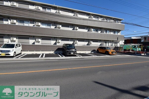 駐車場(駐車場)