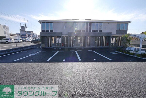 駐車場(駐車場)