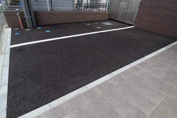 駐車場(駐車場)