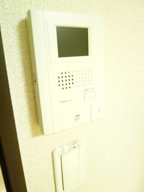物件内観写真8　(ＴＶモニターホン♪)