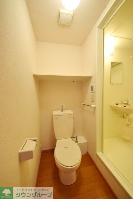 物件内観写真8　(トイレ)