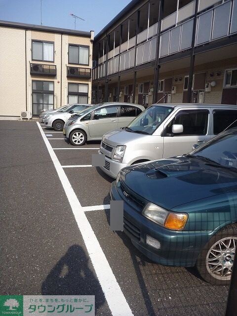 物件内観写真15　(駐車場)