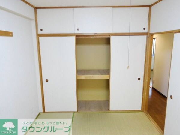 設備(和室の収納)