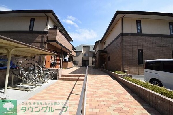 エントランス(★玄関までのアプローチ★)
