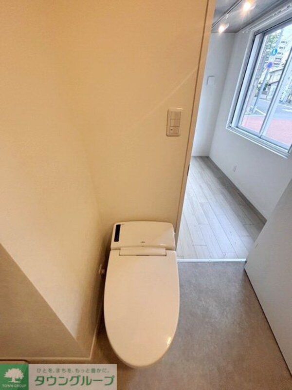 トイレ(トイレ)