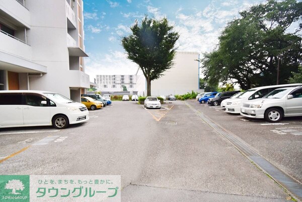 駐車場(駐車場)
