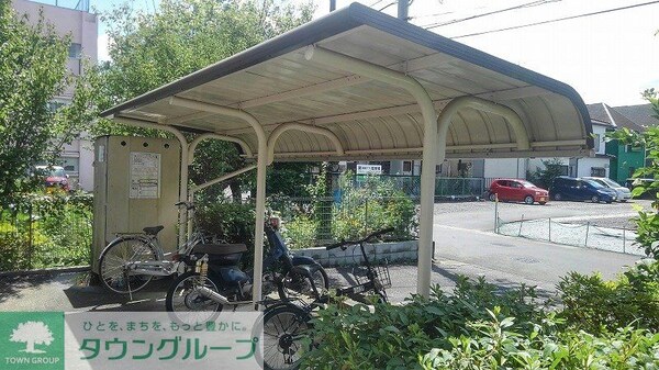 その他(屋根付き駐輪場)