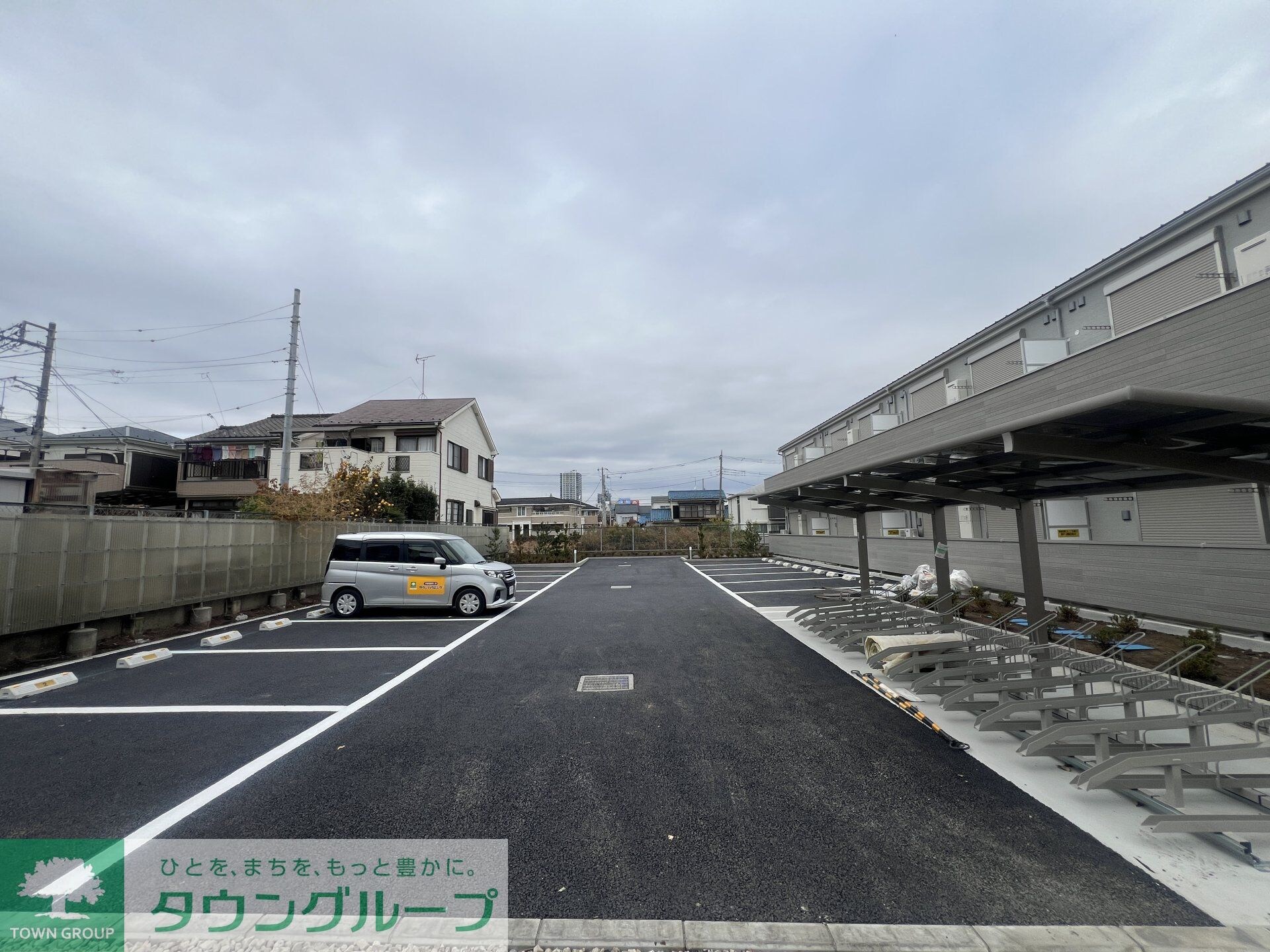 物件内観写真19　(駐車場)