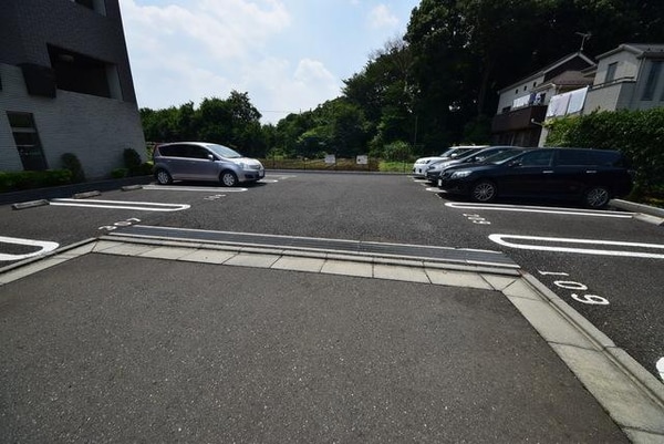 駐車場(駐車場)