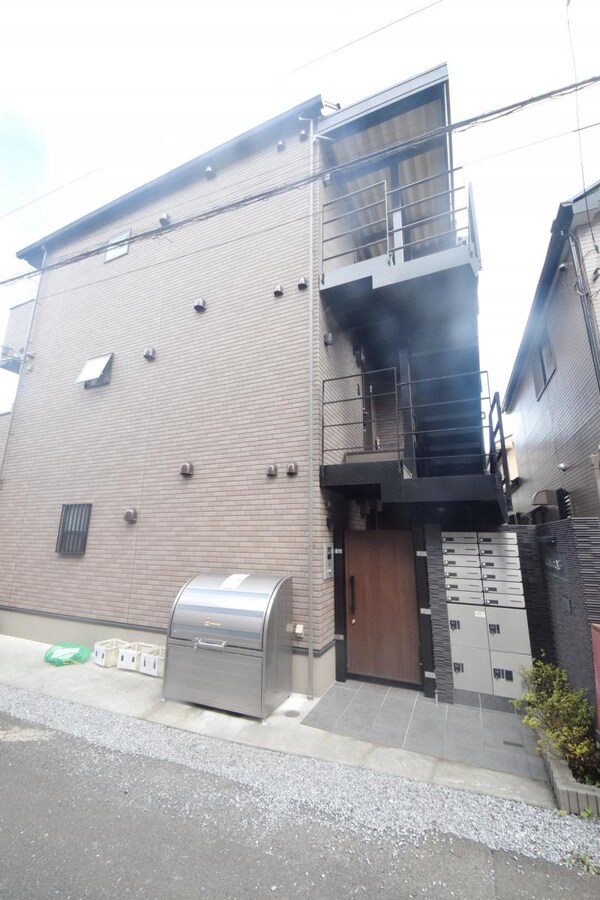 エントランス(エントランス)