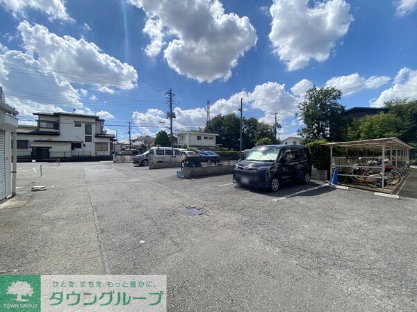 駐車場(駐車場)