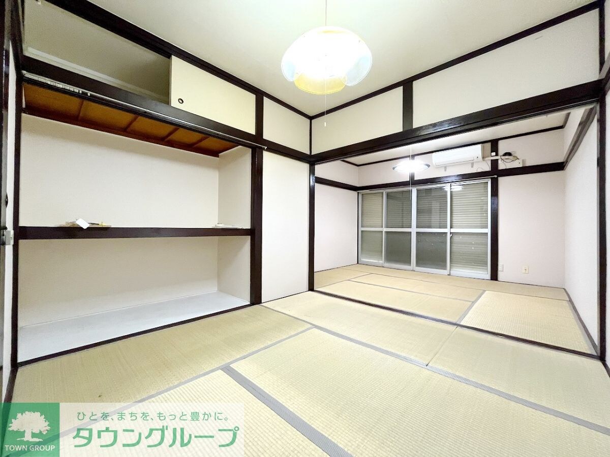 物件内観写真2　(※洋室へ変更済み※)