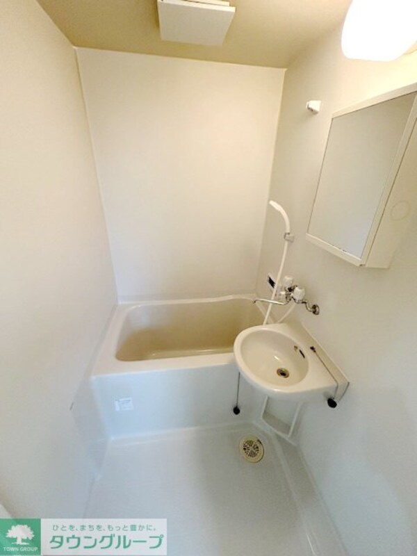 バス／シャワールーム等(バス／シャワールーム等)