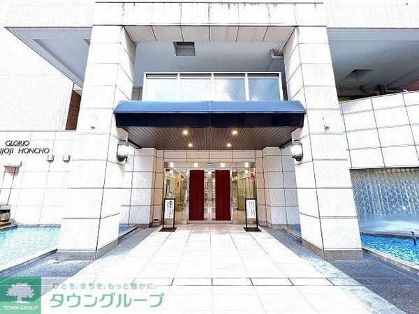 エントランス(エントランス)