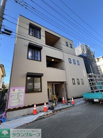 D-comodo関前の外観写真