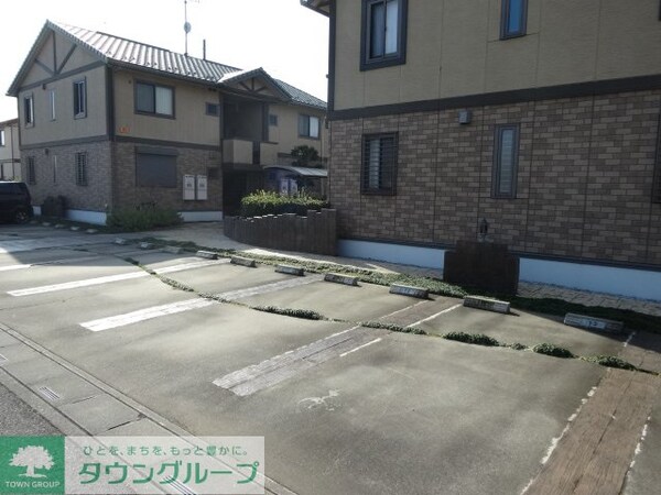 駐車場(駐車場)