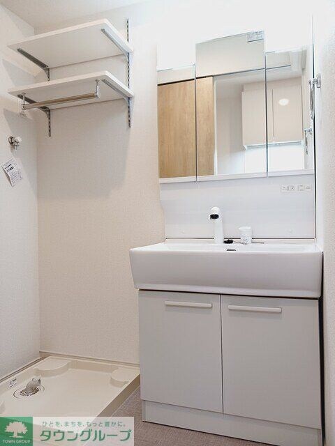 物件内観写真8　(洗面)