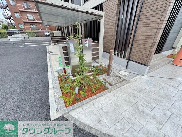 エントランス(エントランス)