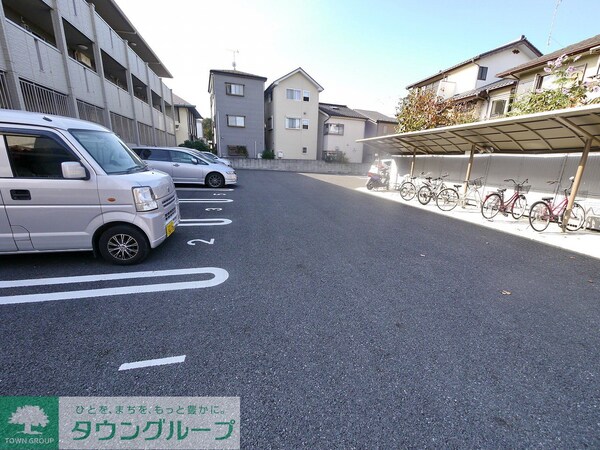 駐車場(駐車場)