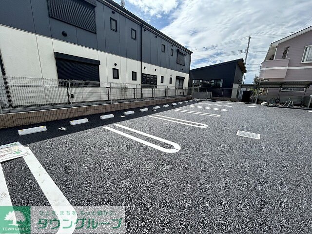 物件内観写真17　(駐車場)