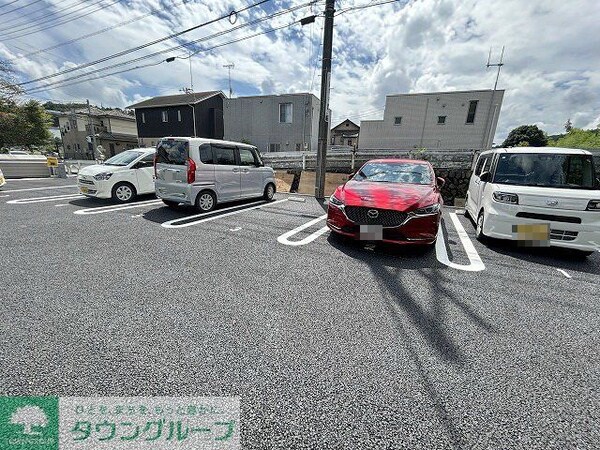 駐車場(駐車場)