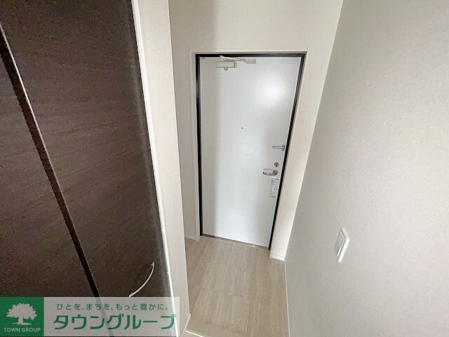 物件内観写真9　(玄関)