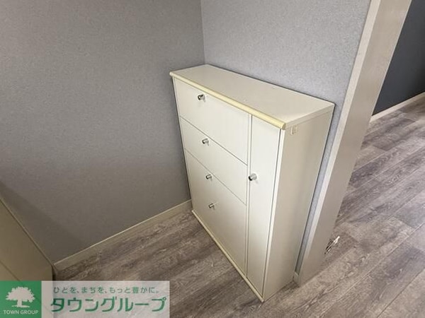 玄関(収納)