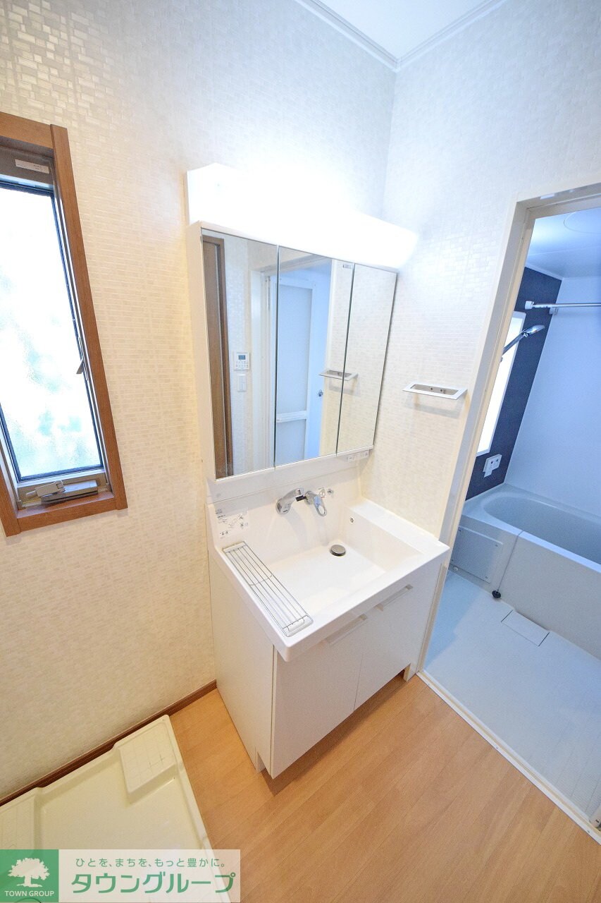 物件内観写真7　(洗面)