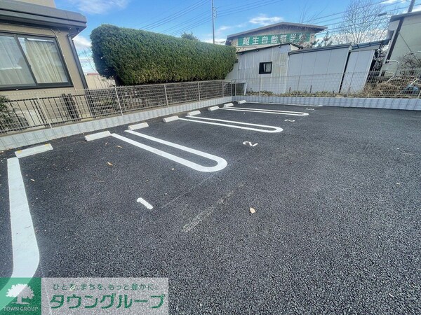 駐車場(駐車場)