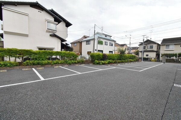 駐車場(共有部分)